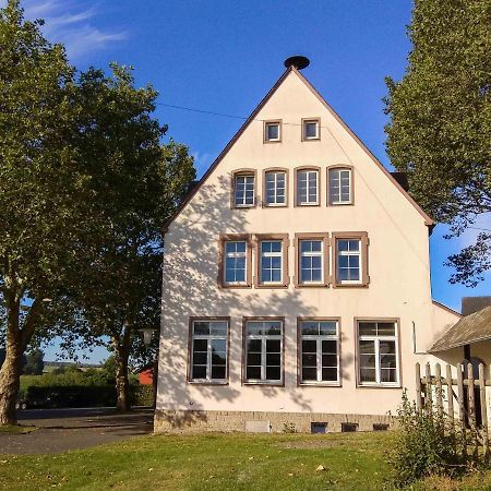 Alte Schule Gaestehaus - Fraeulein Apartment 比特堡 外观 照片