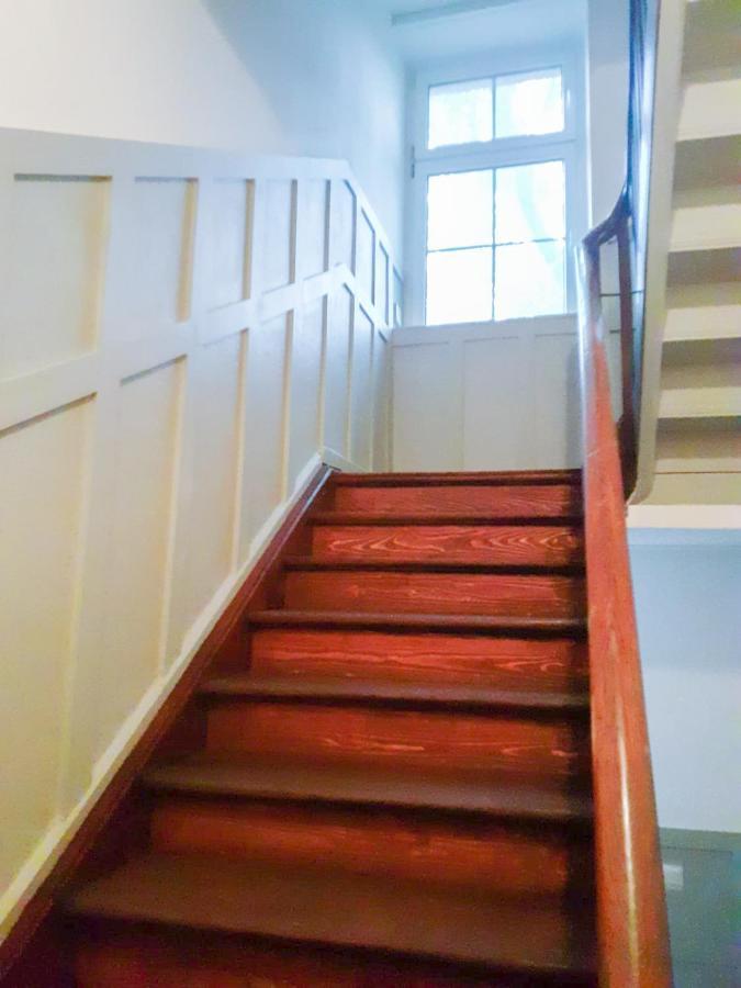 Alte Schule Gaestehaus - Fraeulein Apartment 比特堡 外观 照片